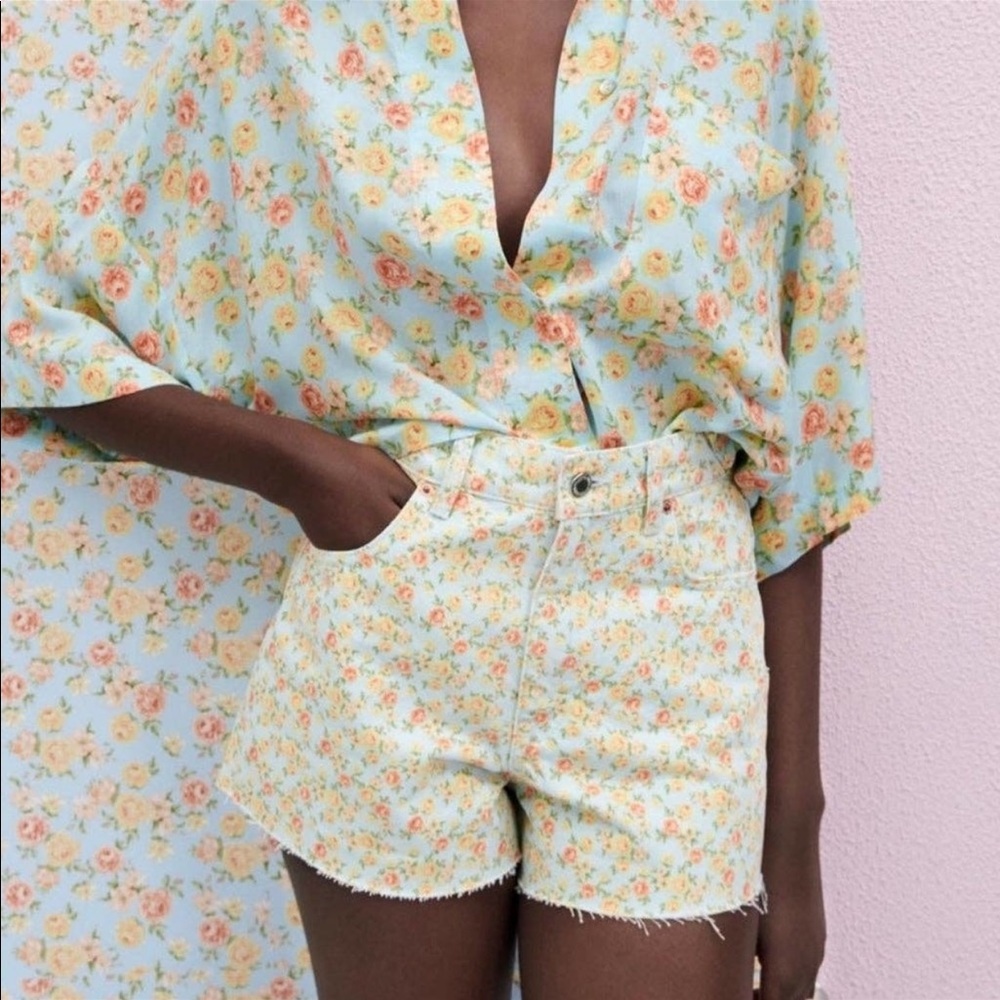 ZARA Floral denim THE ‘90S SHORT